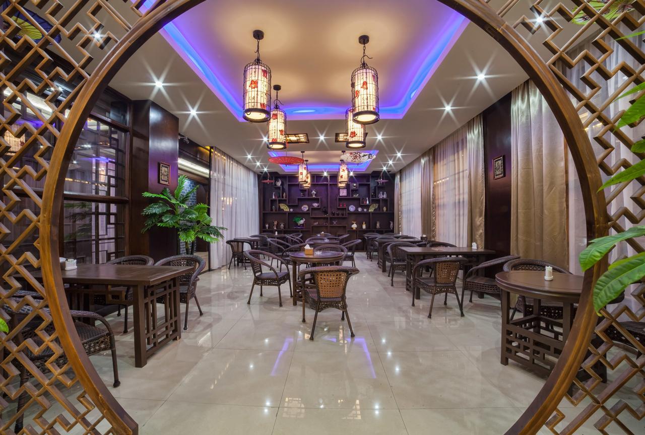 Hotel Shanghai City Osh Exterior foto