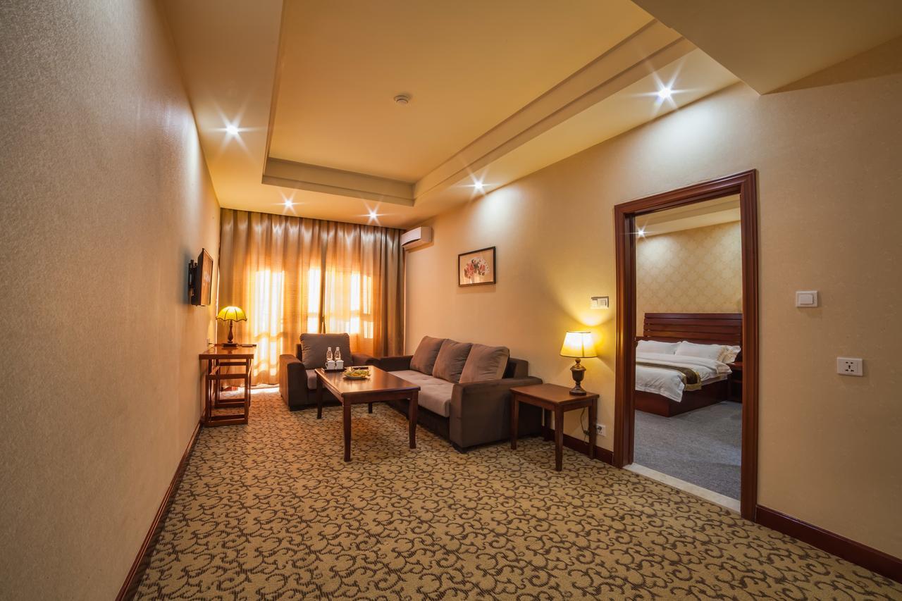 Hotel Shanghai City Osh Exterior foto